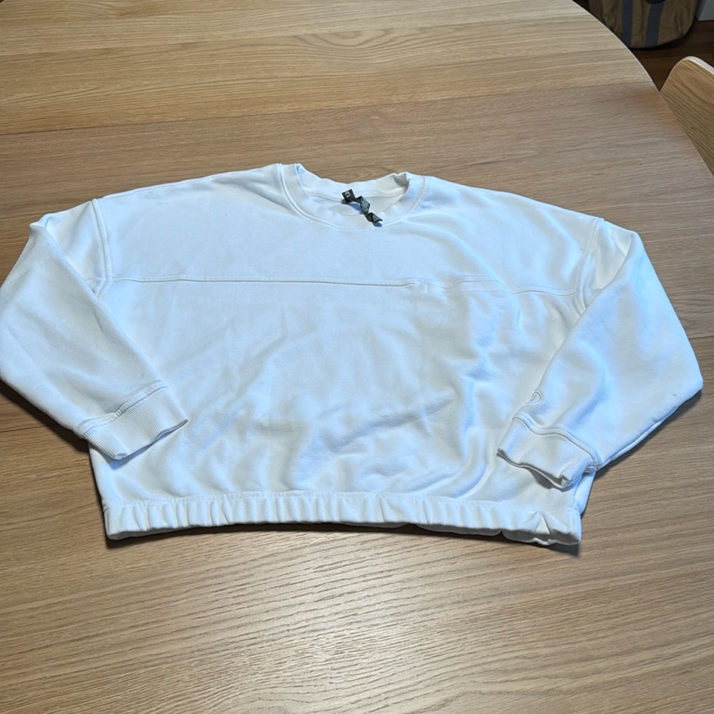 Vuori women’s Sedona sport sweatshirt white size large